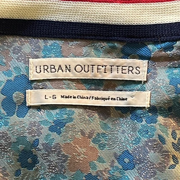 URBAN OUTFITTERS Iridescent Blue Floral Jacket Sz L - Picture 3 of 6